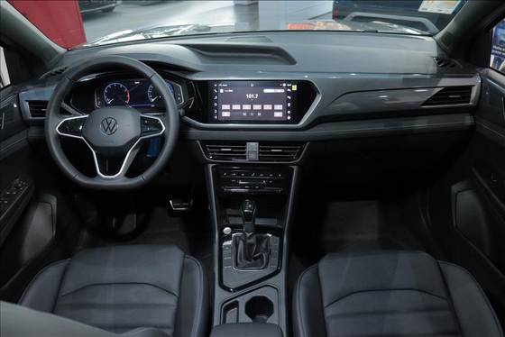 VOLKSWAGEN TAOS 1.4 250 TSI TOTAL FLEX HIGHLINE AUTOMÁTICO